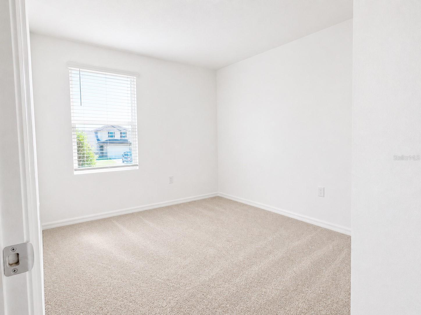2450 PARAVANE WAY, WESLEY CHAPEL, FL, 33543