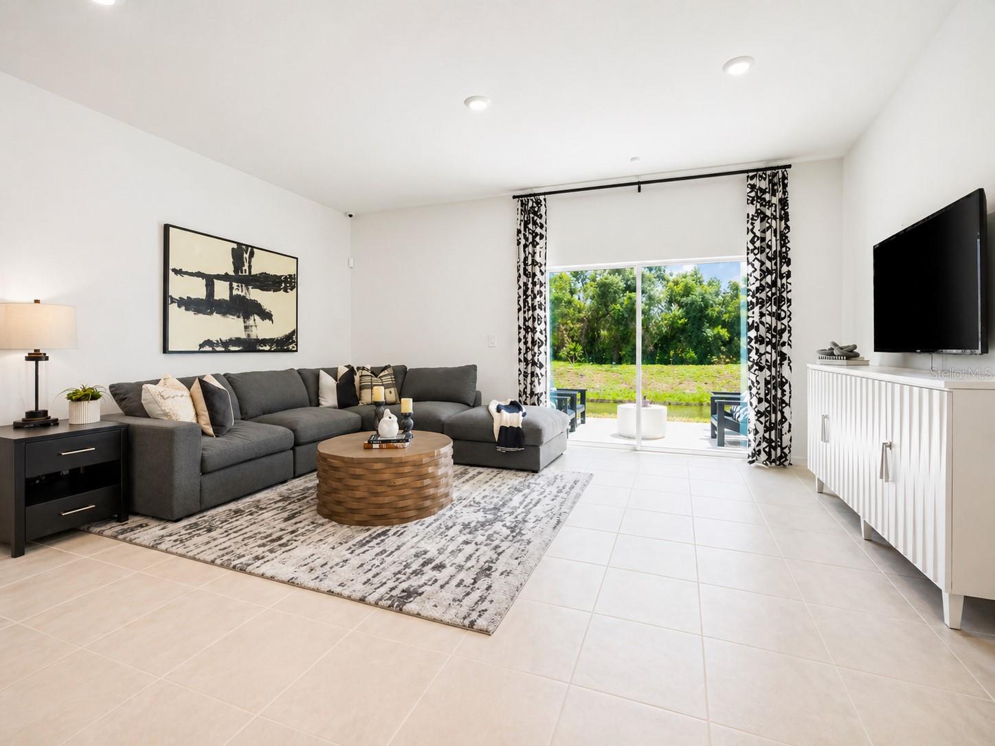 2450 PARAVANE WAY, WESLEY CHAPEL, FL, 33543