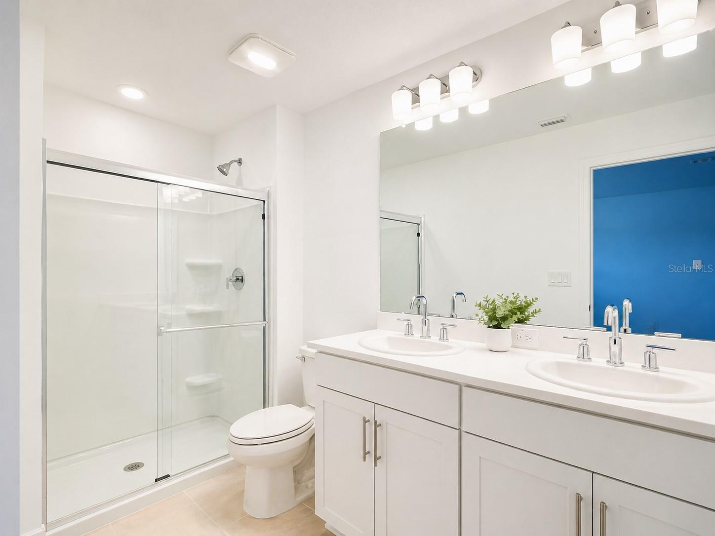 2450 PARAVANE WAY, WESLEY CHAPEL, FL, 33543