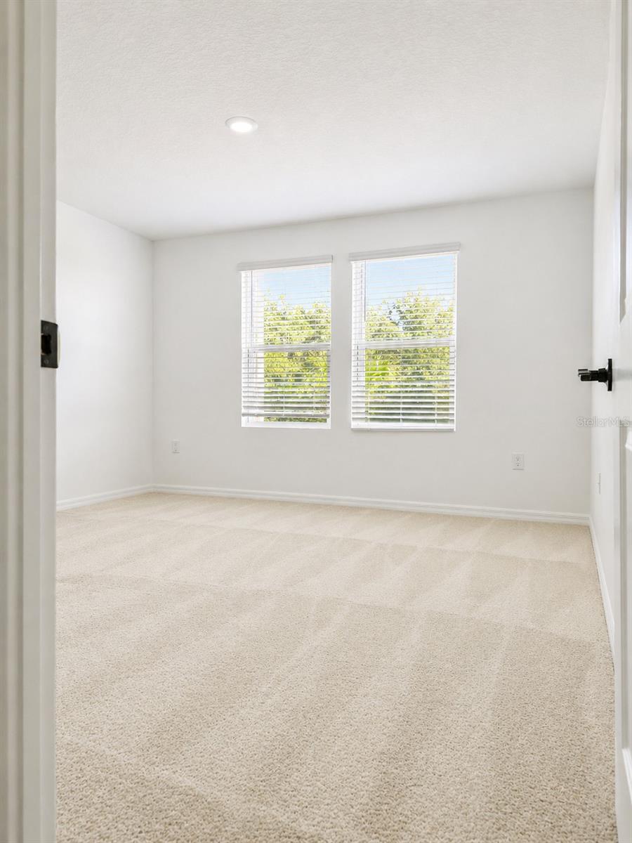 2450 PARAVANE WAY, WESLEY CHAPEL, FL, 33543