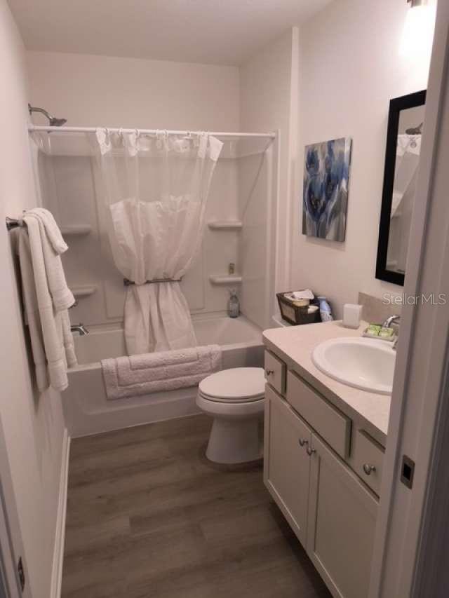 2845 CHARITY LOOP, THE VILLAGES, FL, 32163