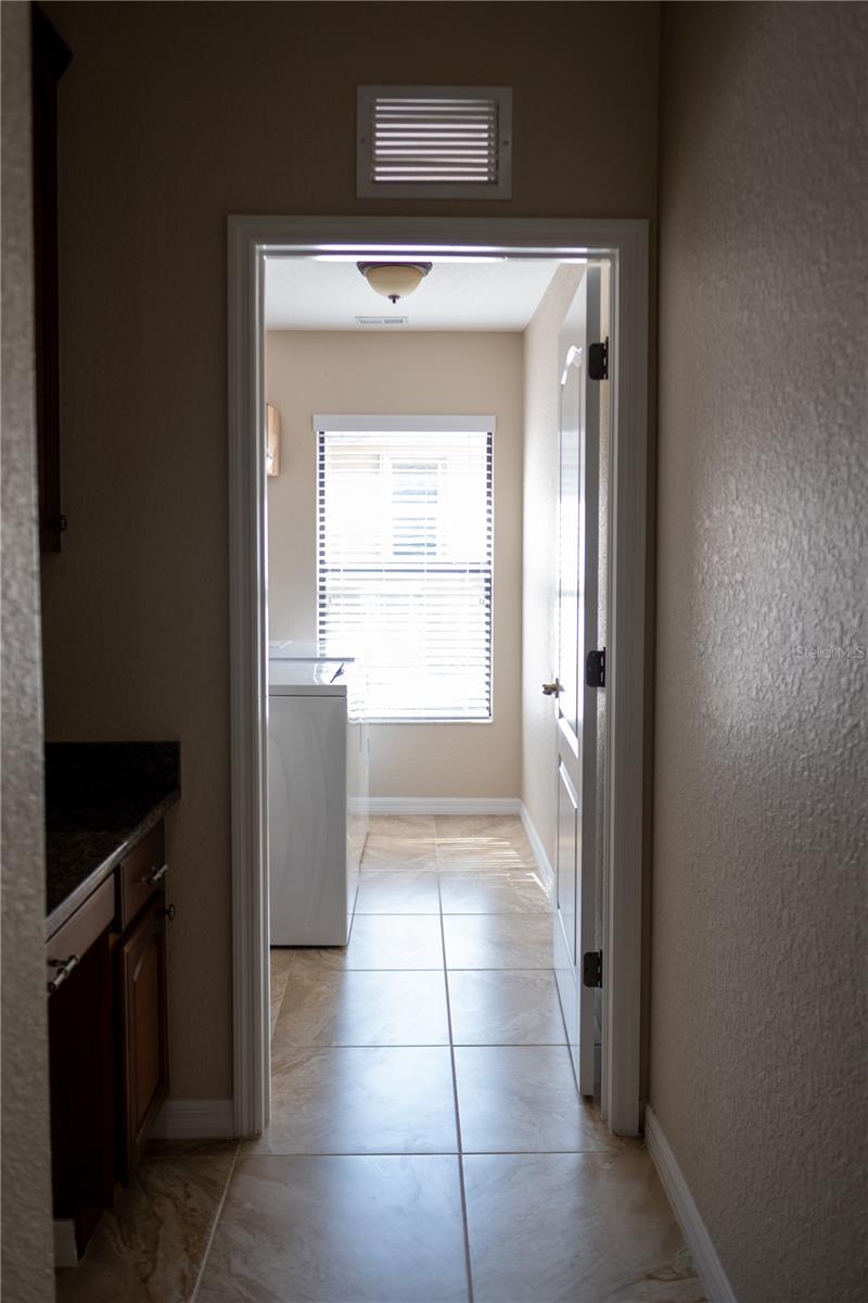 15648 MELPORT CIR, PORT CHARLOTTE, FL, 33981