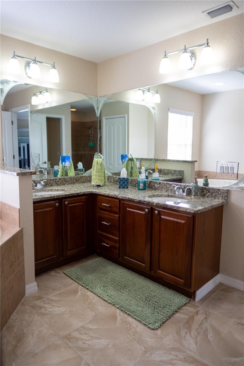 15648 MELPORT CIR, PORT CHARLOTTE, FL, 33981