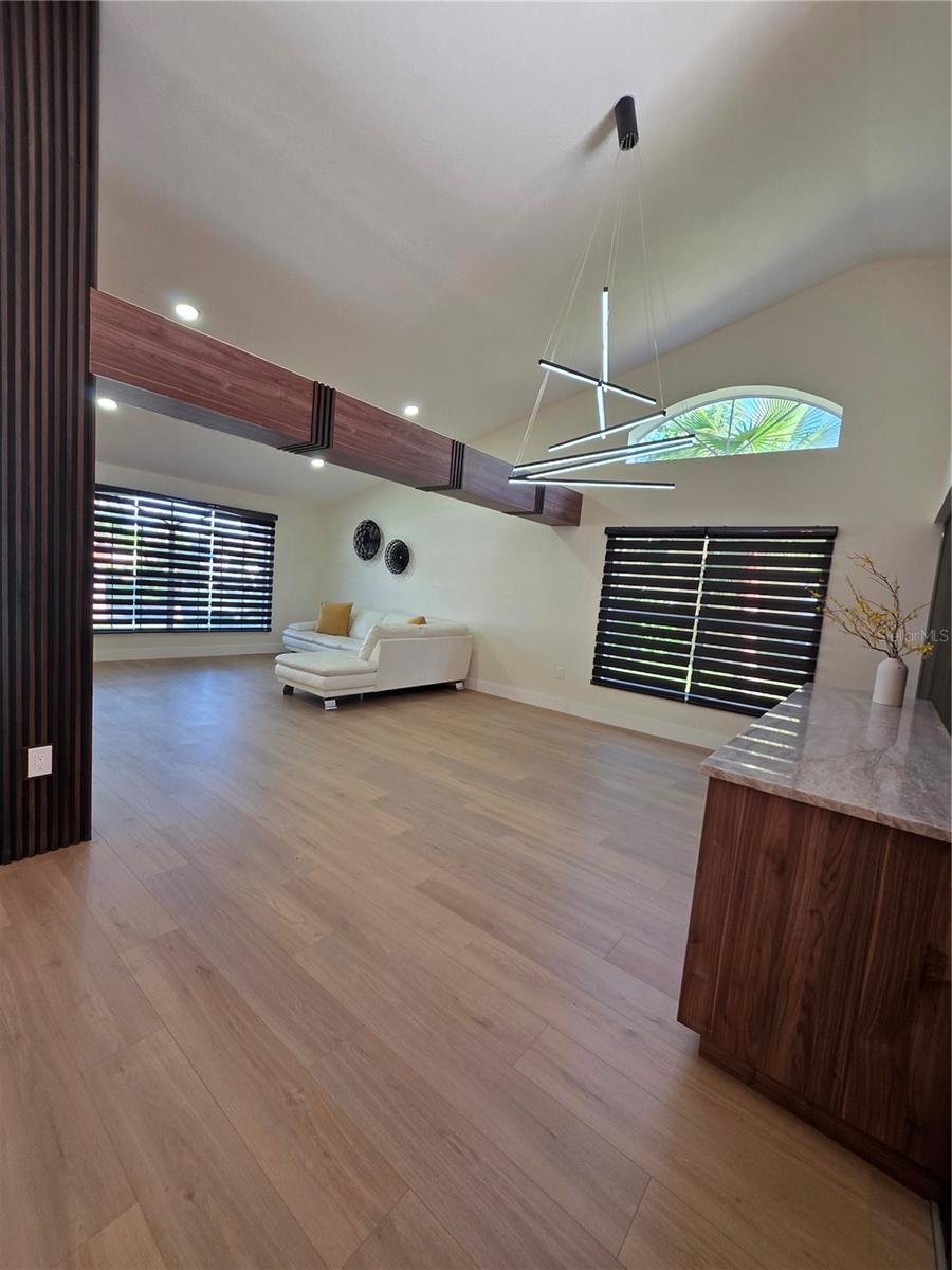 2796 CHALLENGER DR, PALM HARBOR, FL, 34683