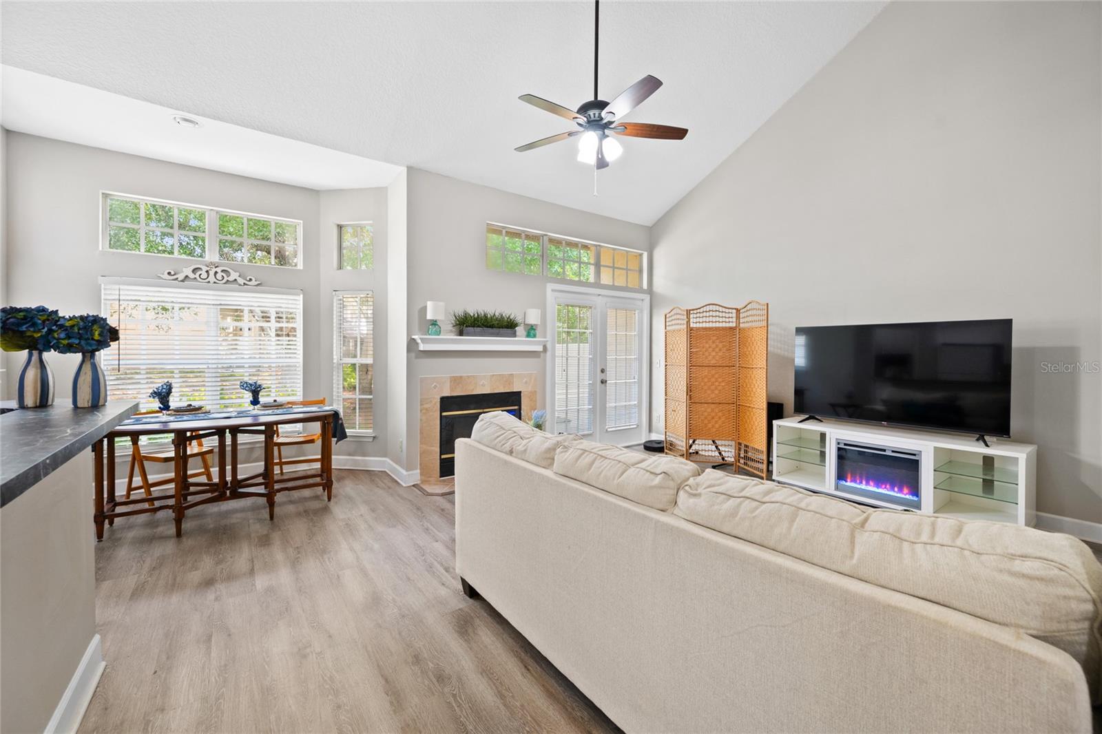 1423 FARRINDON CIR, LAKE MARY, FL, 32746