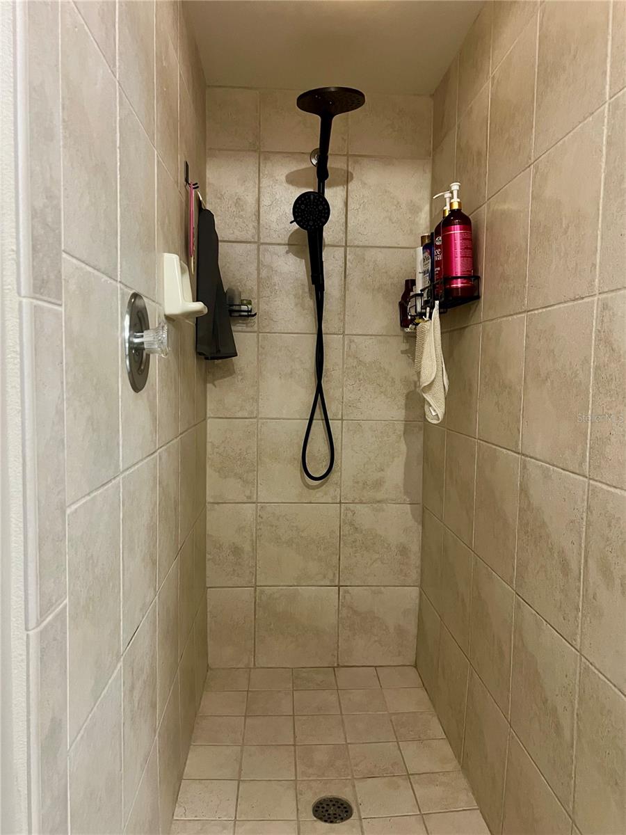 1801 E LAKE RD #17C, PALM HARBOR, FL, 34685