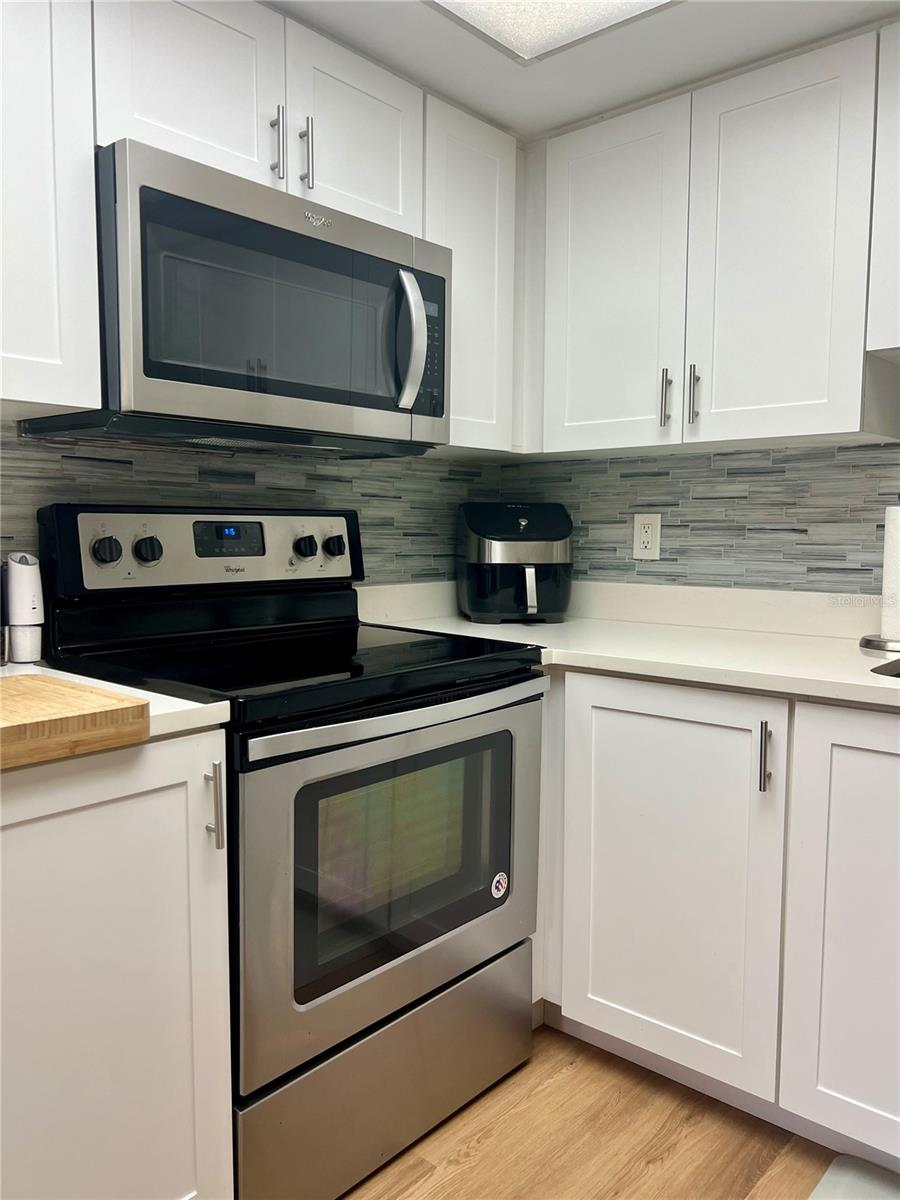 1801 E LAKE RD #17C, PALM HARBOR, FL, 34685