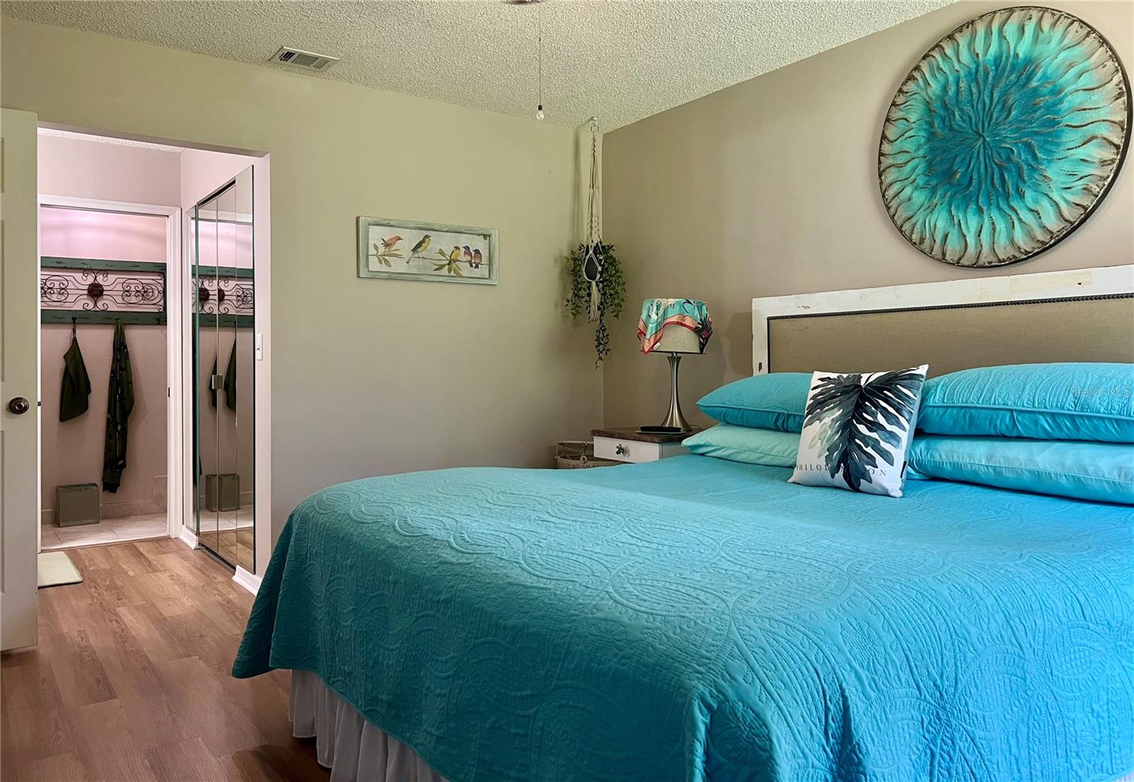 1801 E LAKE RD #17C, PALM HARBOR, FL, 34685