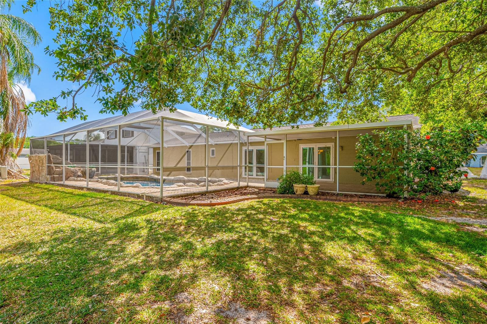 4448 RANCHWOOD LN, TAMPA, FL, 33624