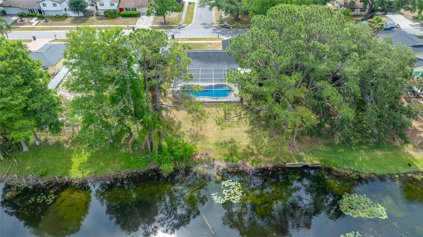 4448 RANCHWOOD LN, TAMPA, FL, 33624