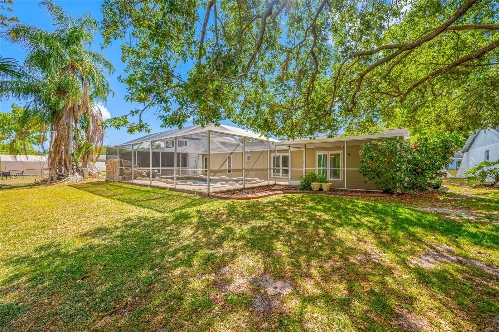 4448 RANCHWOOD LN, TAMPA, FL, 33624