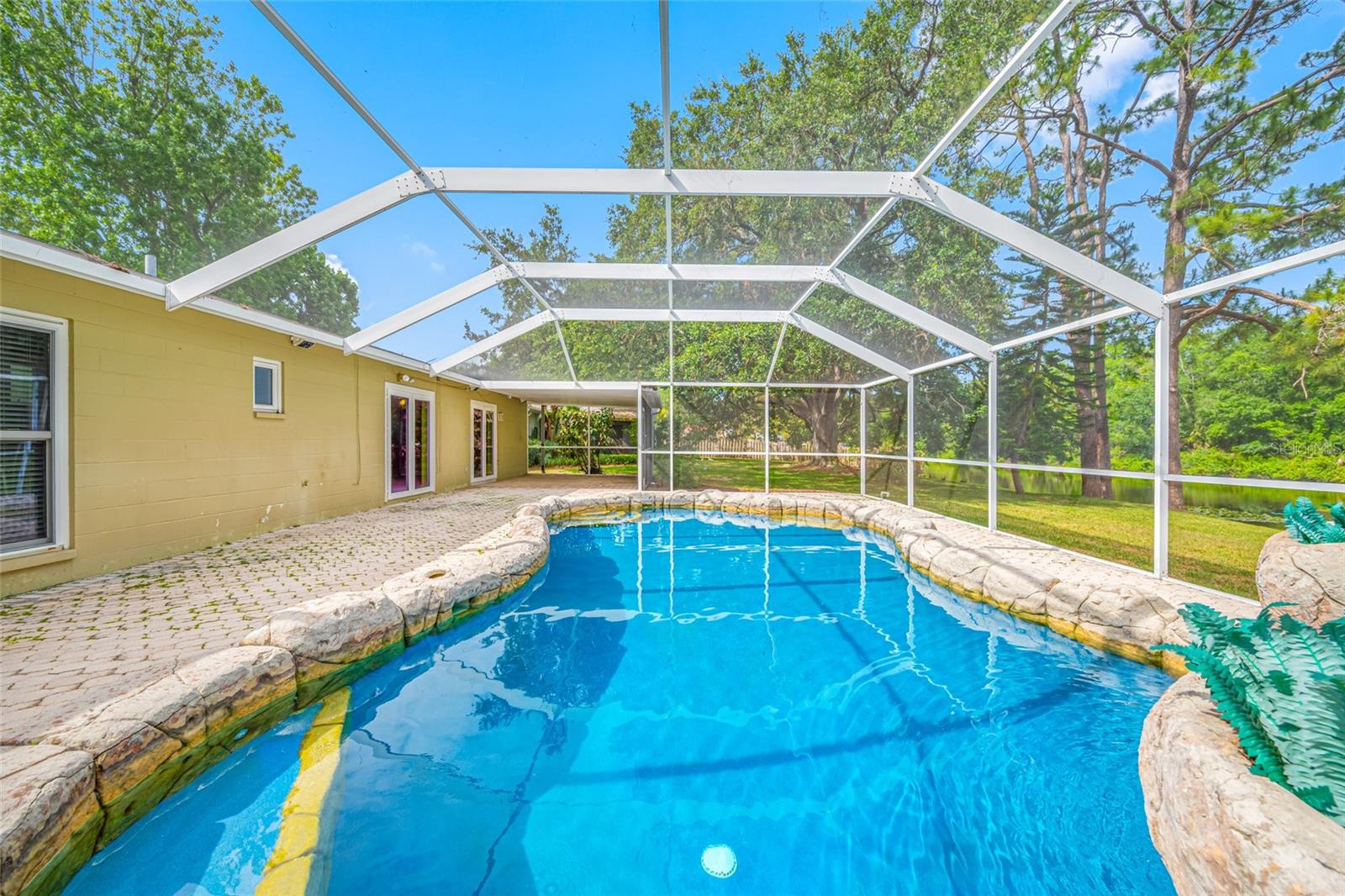 4448 RANCHWOOD LN, TAMPA, FL, 33624