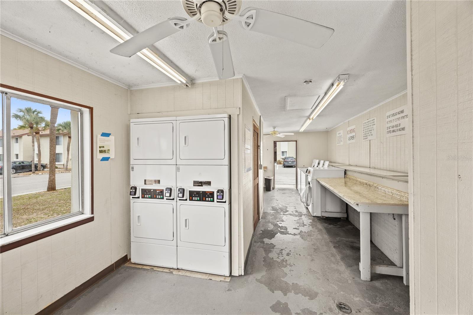 2717 HIDDEN LAKE BLVD #B, SARASOTA, FL, 34237