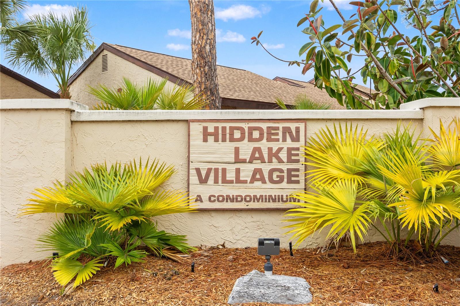 2717 HIDDEN LAKE BLVD #B, SARASOTA, FL, 34237
