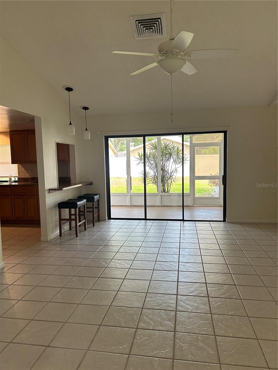 11997 97TH AVENUE, SEMINOLE, FL, 33772