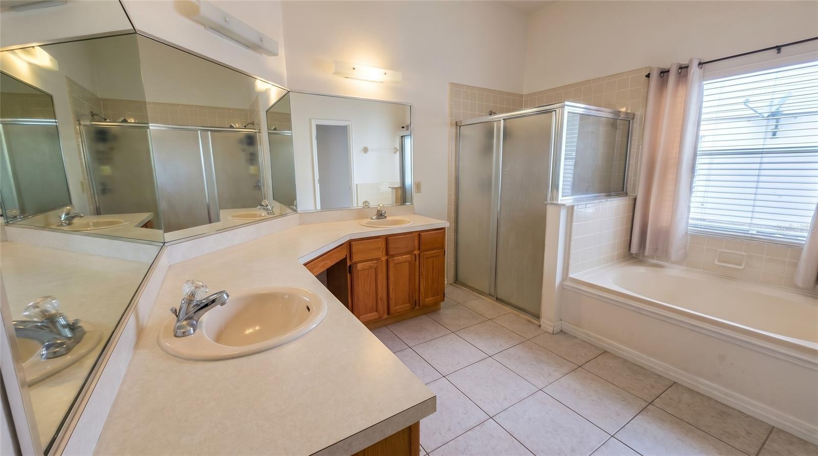2003 TIPTREE CIR, ORLANDO, FL, 32837