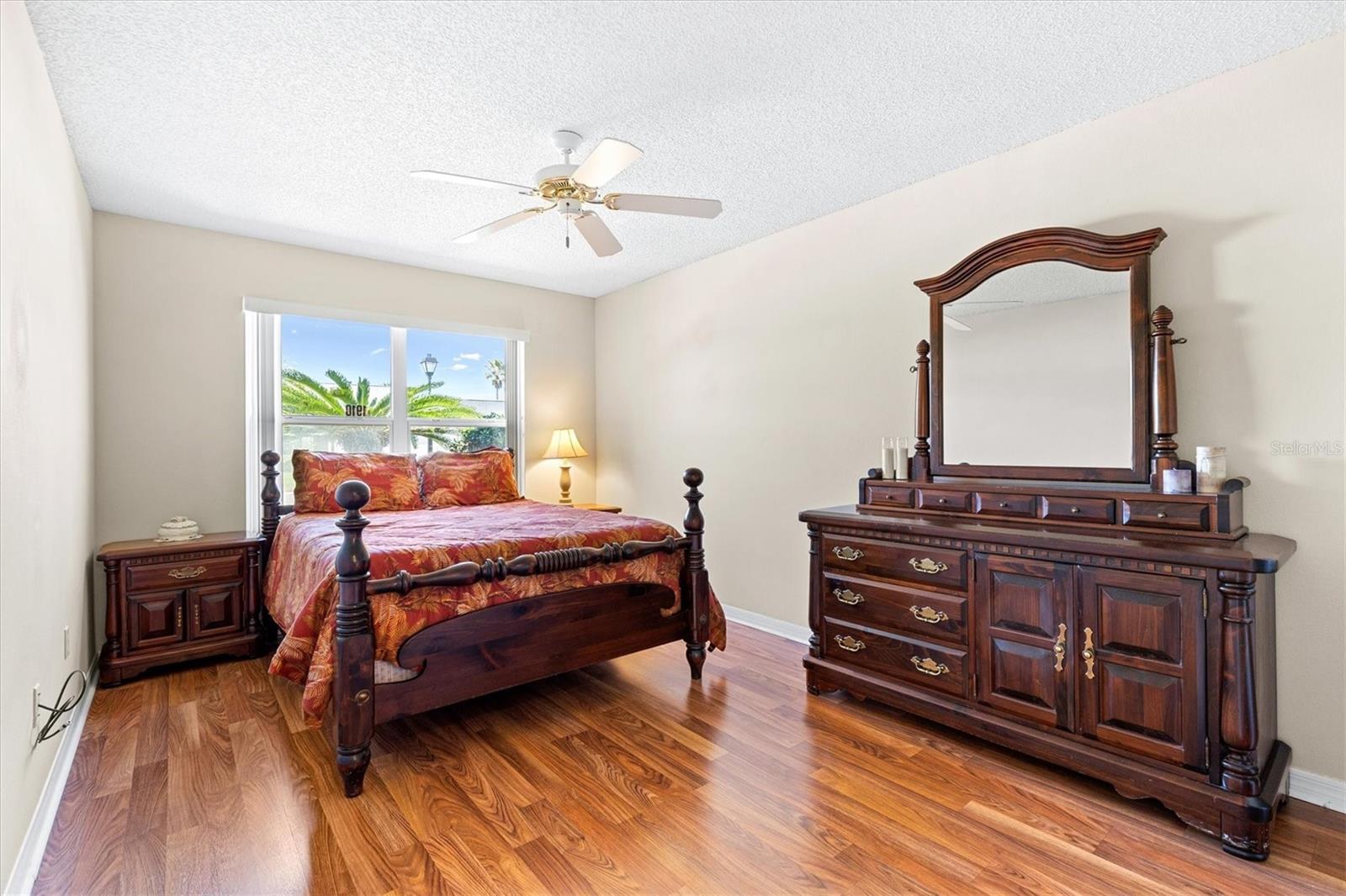 1910 AUGUSTINE DR, THE VILLAGES, FL, 32159