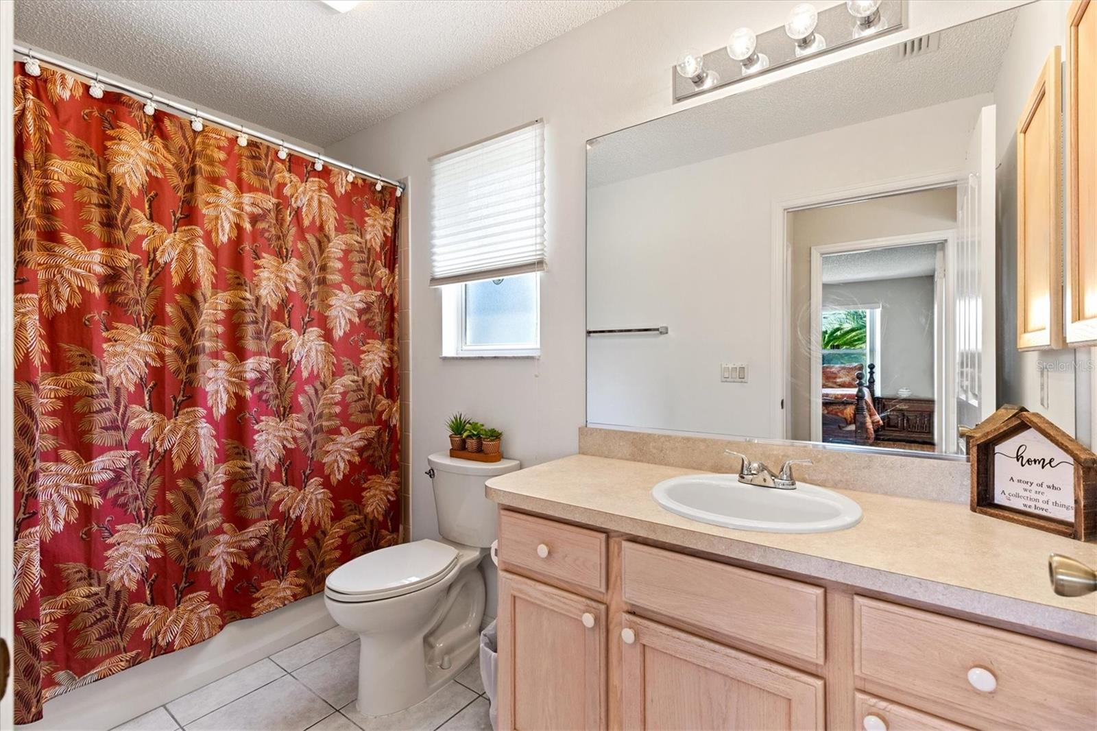 1910 AUGUSTINE DR, THE VILLAGES, FL, 32159