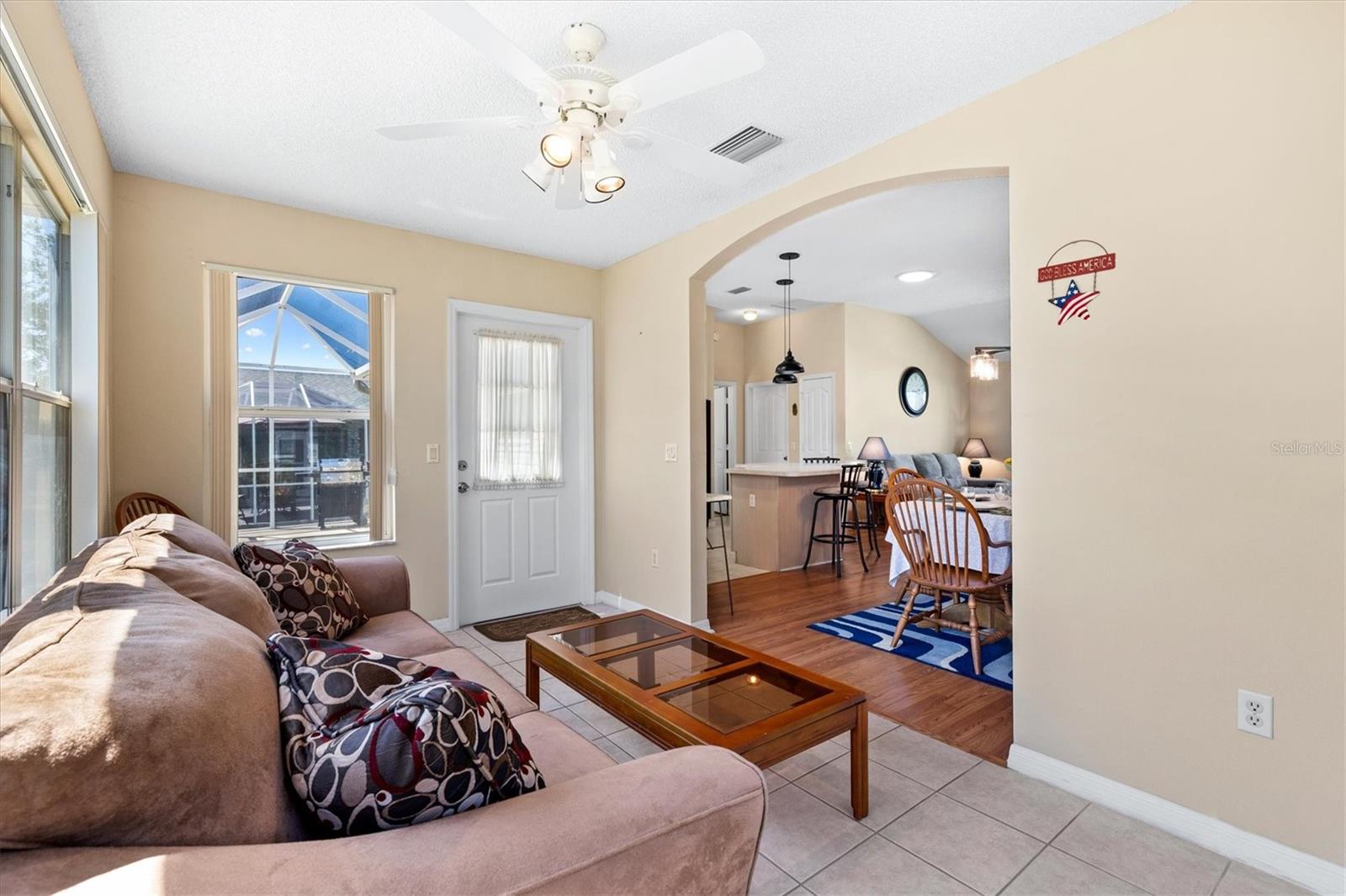 1910 AUGUSTINE DR, THE VILLAGES, FL, 32159