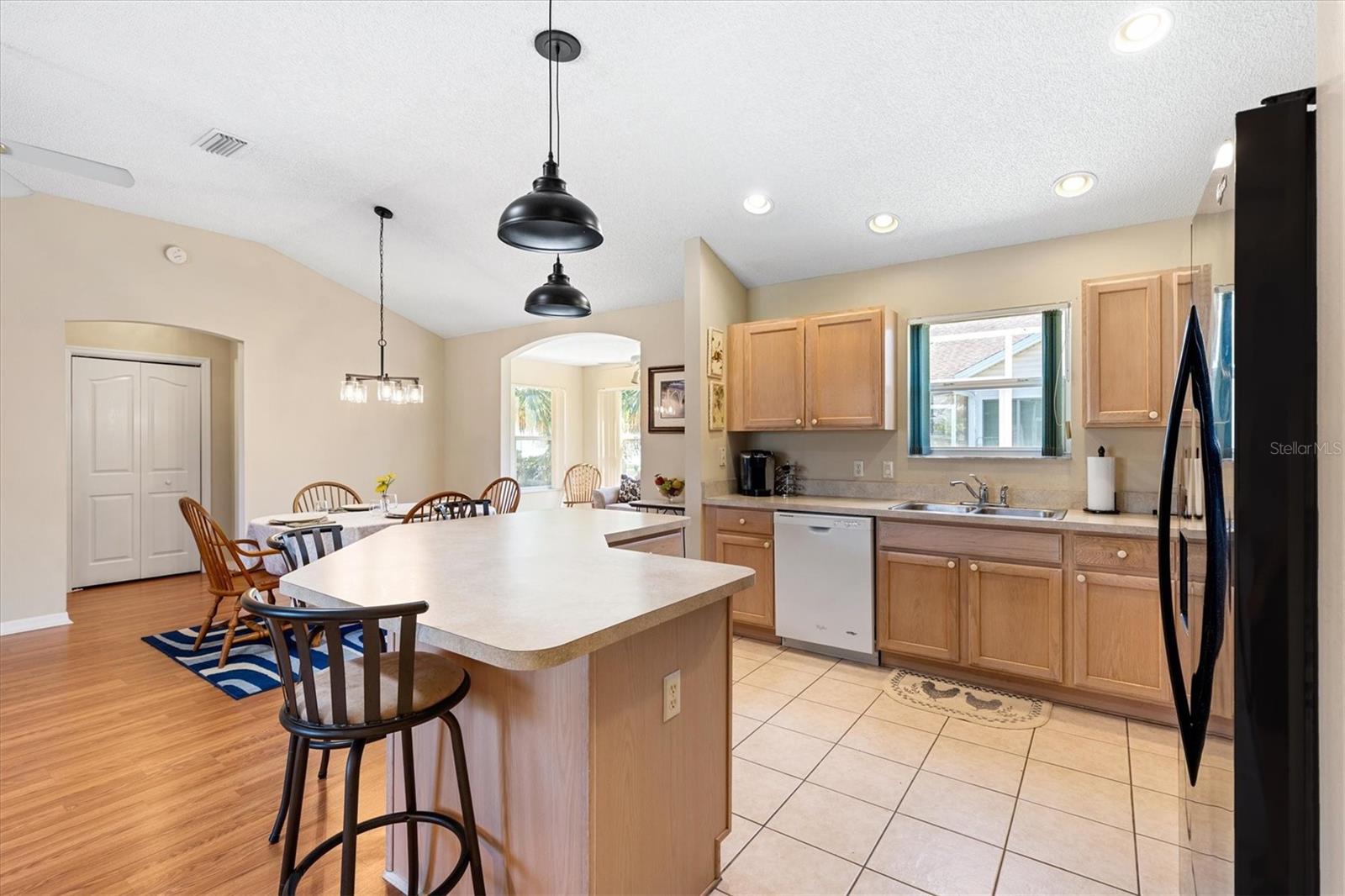 1910 AUGUSTINE DR, THE VILLAGES, FL, 32159