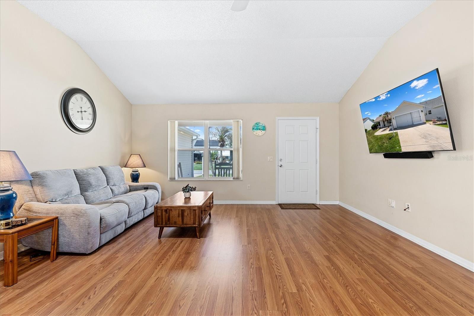 1910 AUGUSTINE DR, THE VILLAGES, FL, 32159