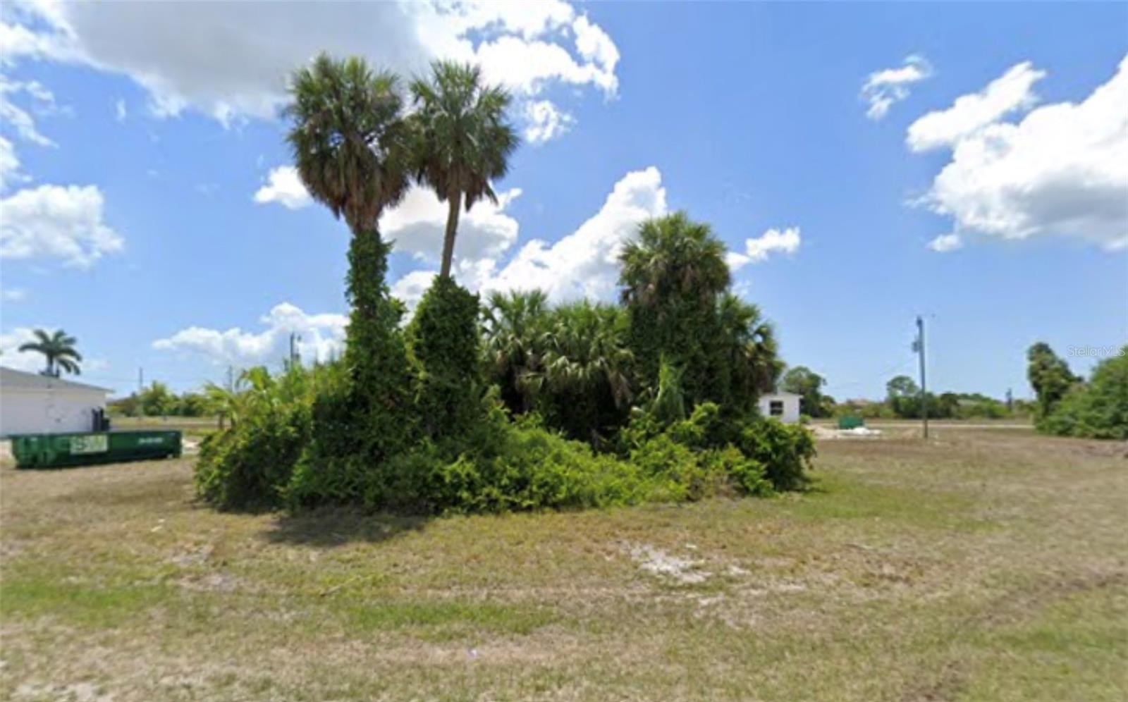 2748 NE 6TH PL, CAPE CORAL, FL, 33909
