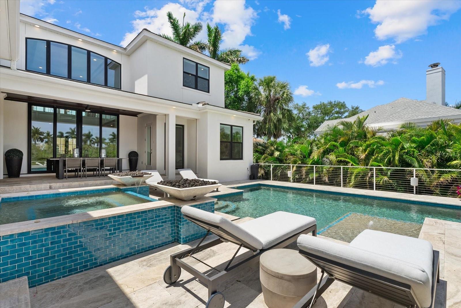 1525 MALLARD LN, SARASOTA, FL, 34239