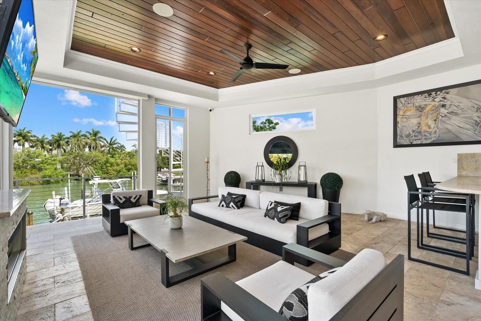 1525 MALLARD LN, SARASOTA, FL, 34239