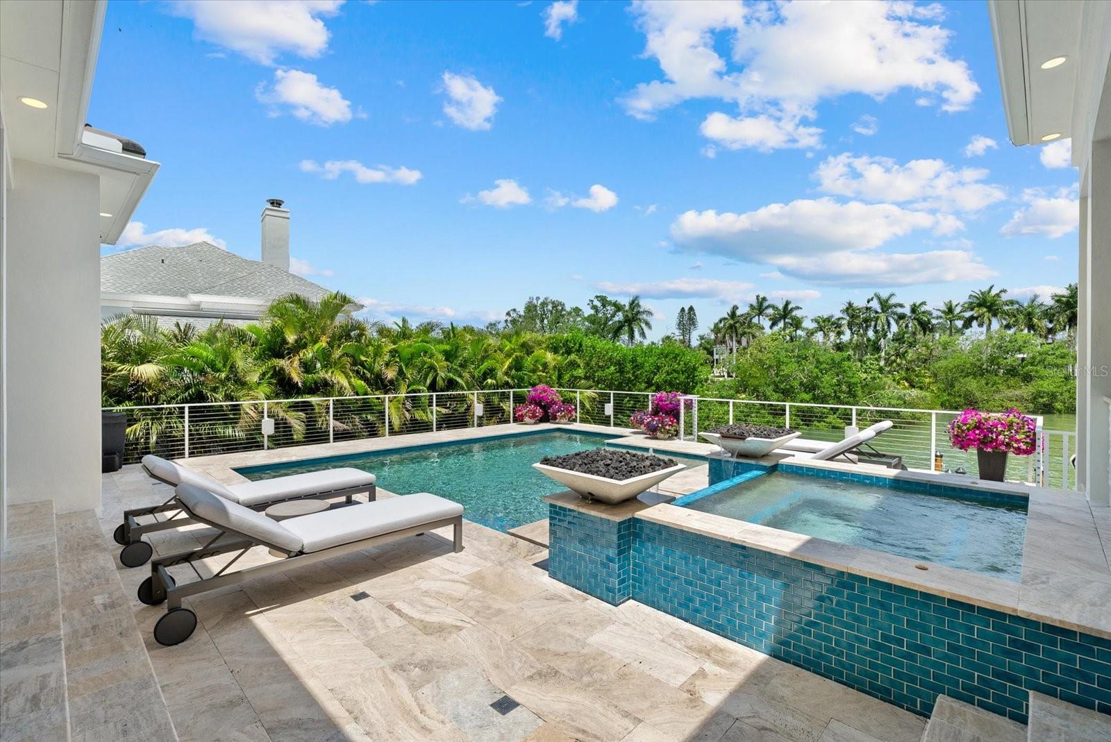 1525 MALLARD LN, SARASOTA, FL, 34239