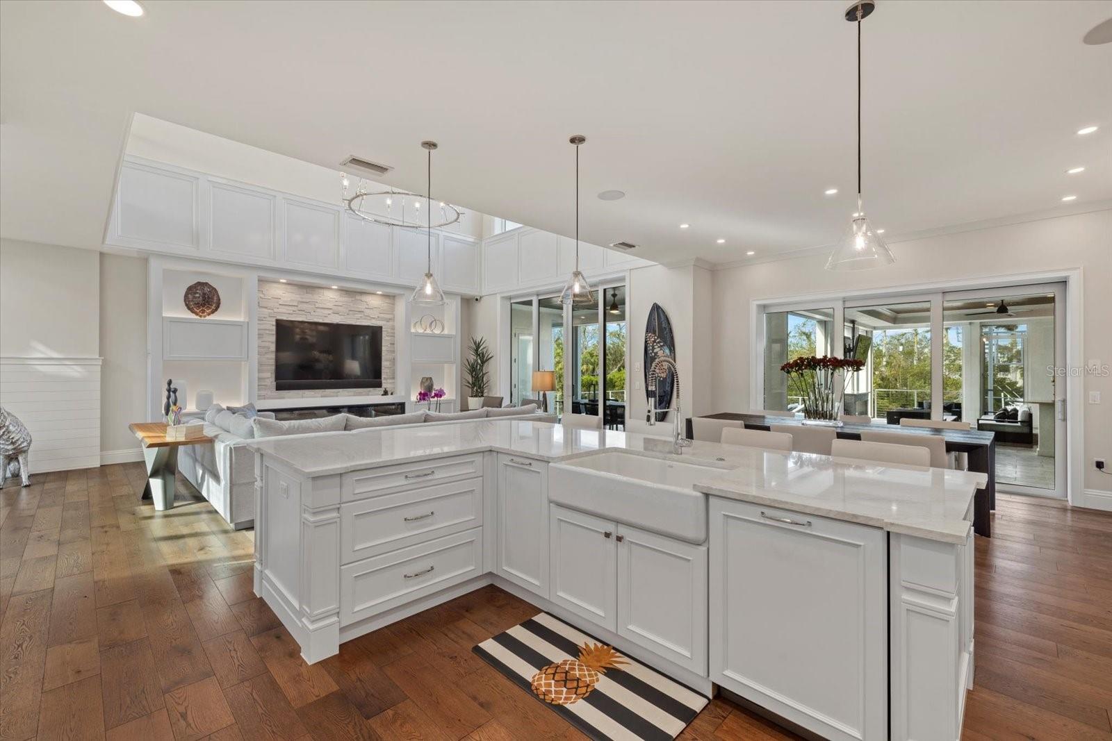1525 MALLARD LN, SARASOTA, FL, 34239
