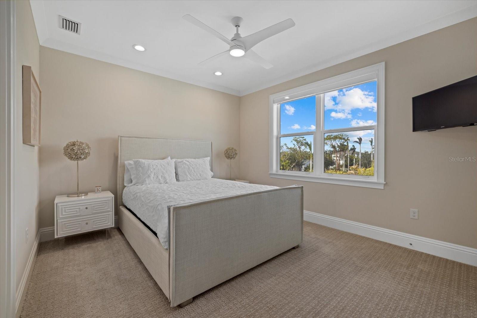 1525 MALLARD LN, SARASOTA, FL, 34239
