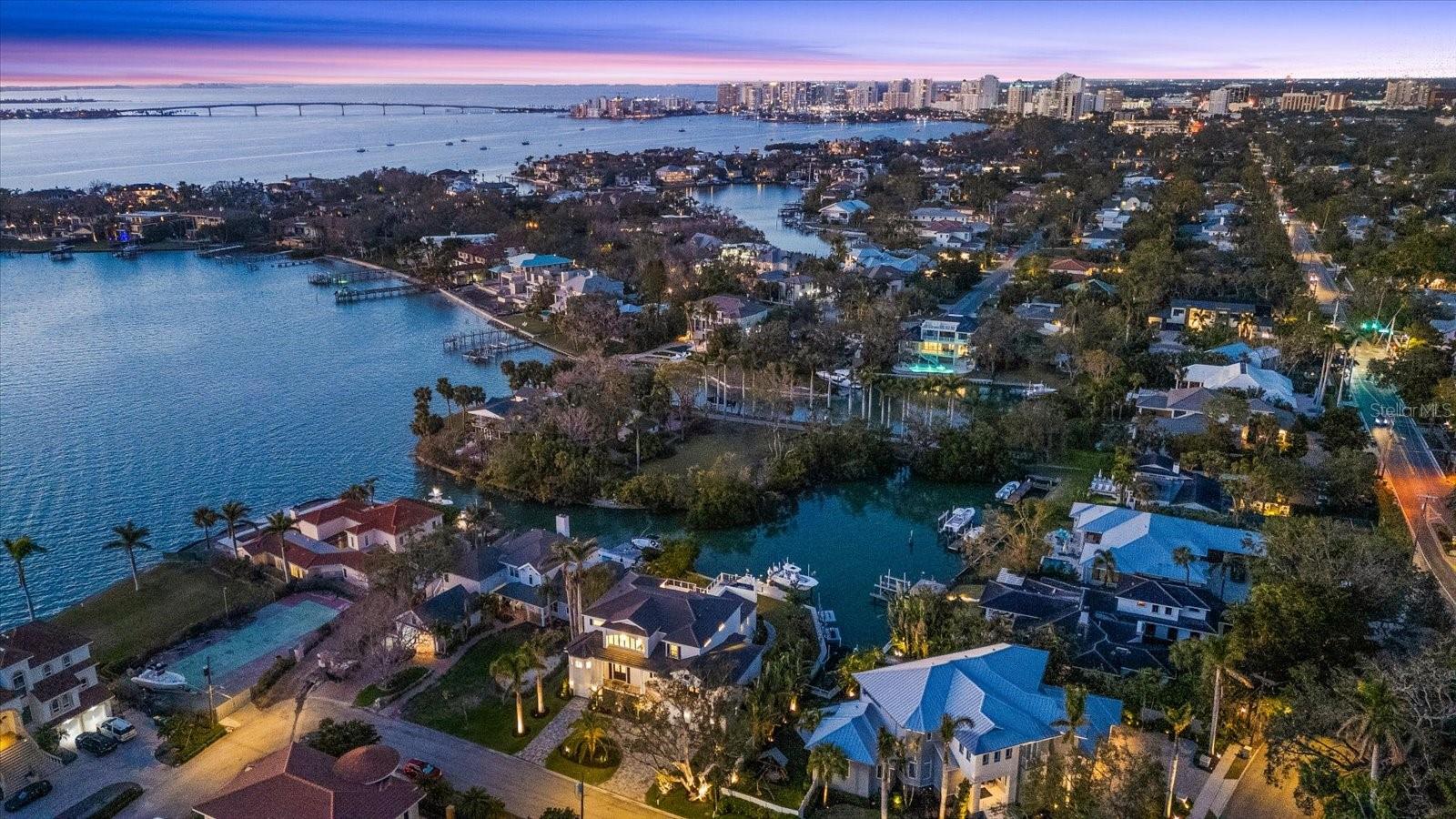 1525 MALLARD LN, SARASOTA, FL, 34239
