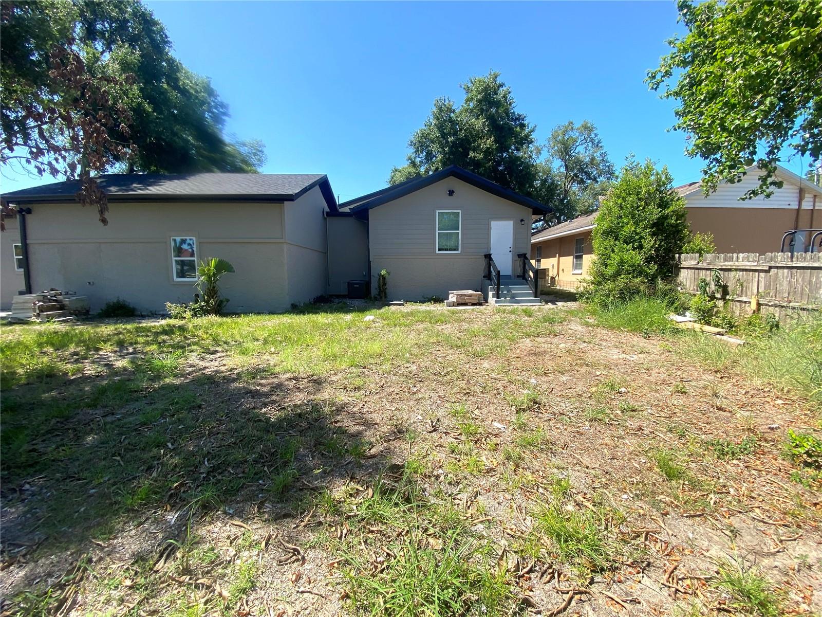 207 AVENUE E SE, WINTER HAVEN, FL, 33880