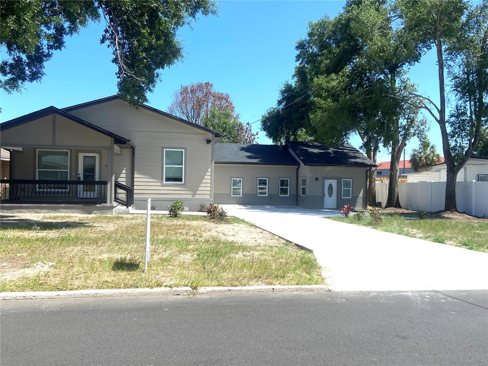 207 AVENUE E SE, WINTER HAVEN, FL, 33880