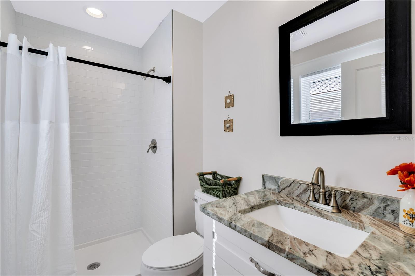 340 6TH ST E, BRADENTON, FL, 34208