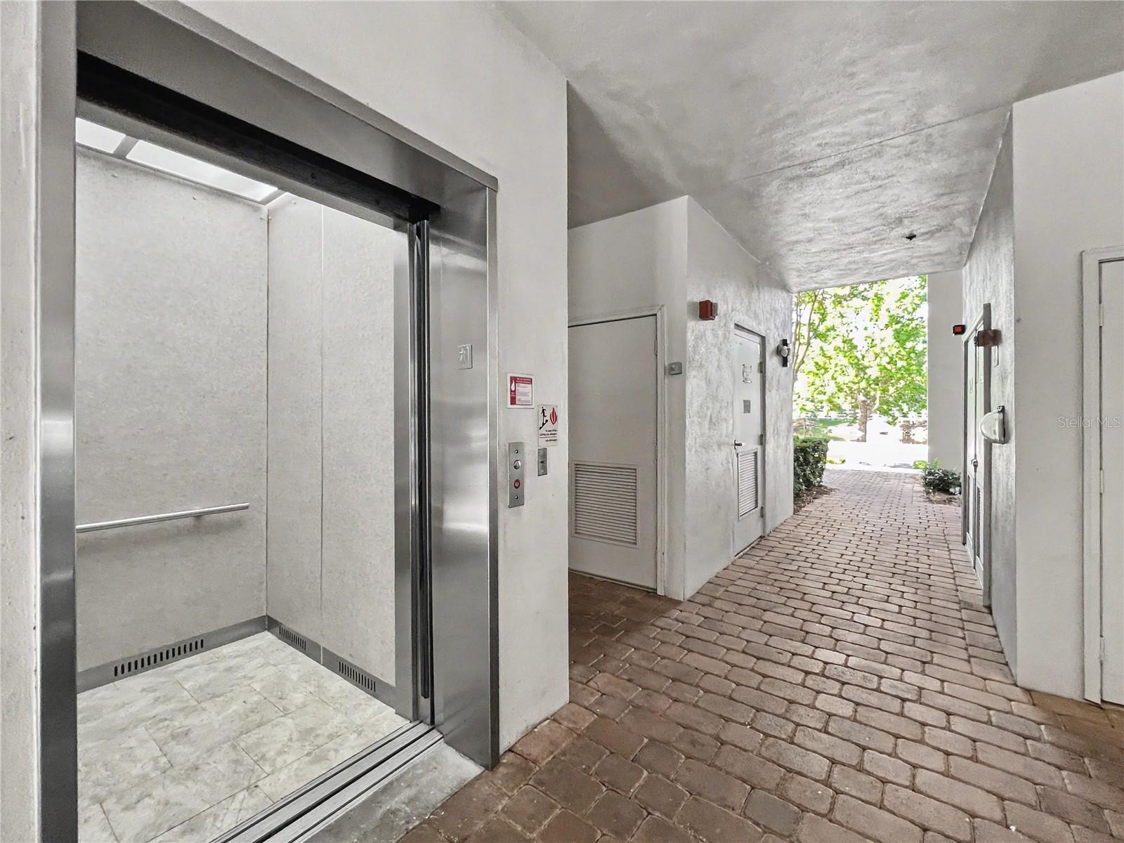 909 WATERSIDE LN #206, CELEBRATION, FL, 34747