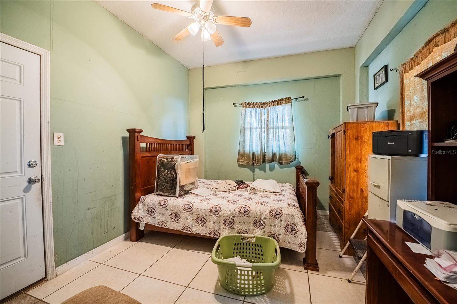 427 LARK CT, KISSIMMEE, FL, 34759