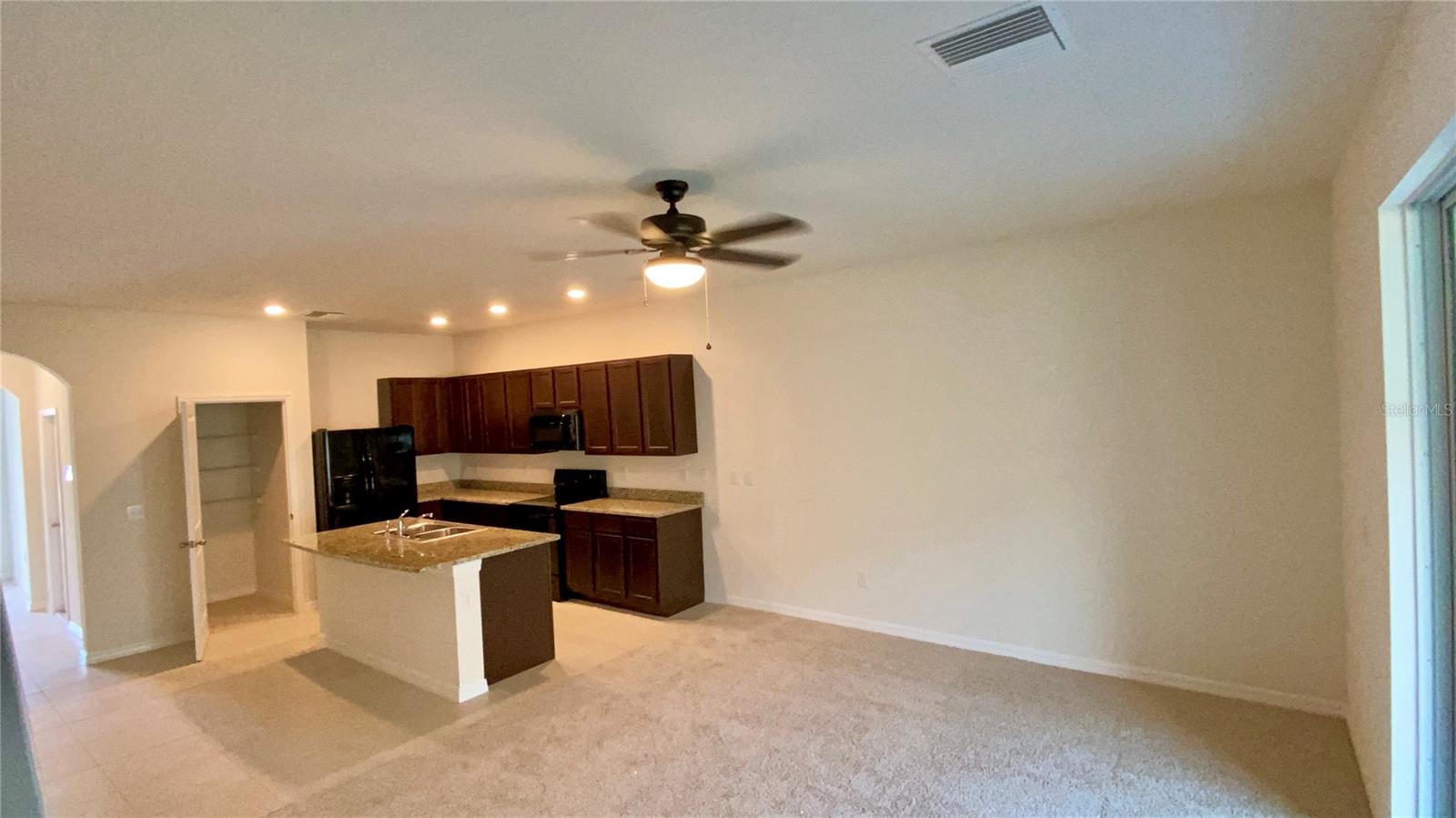 32935 KALOKO RD, WESLEY CHAPEL, FL, 33543