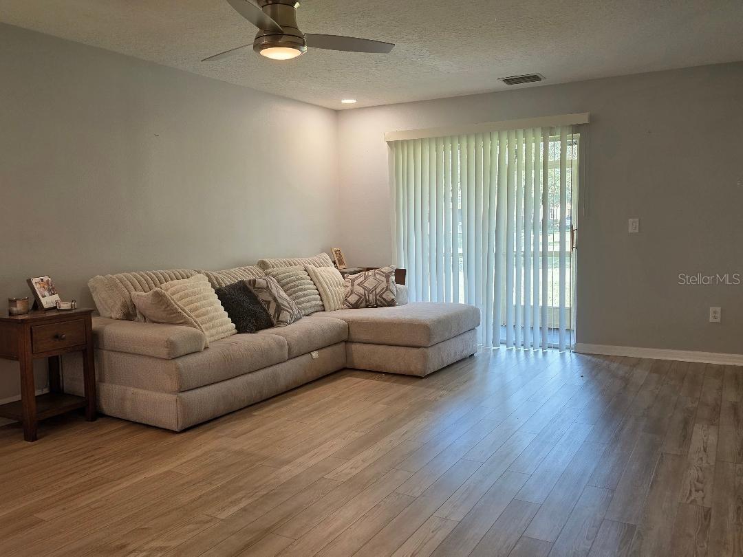 37613 AARALYN RD, ZEPHYRHILLS, FL, 33542