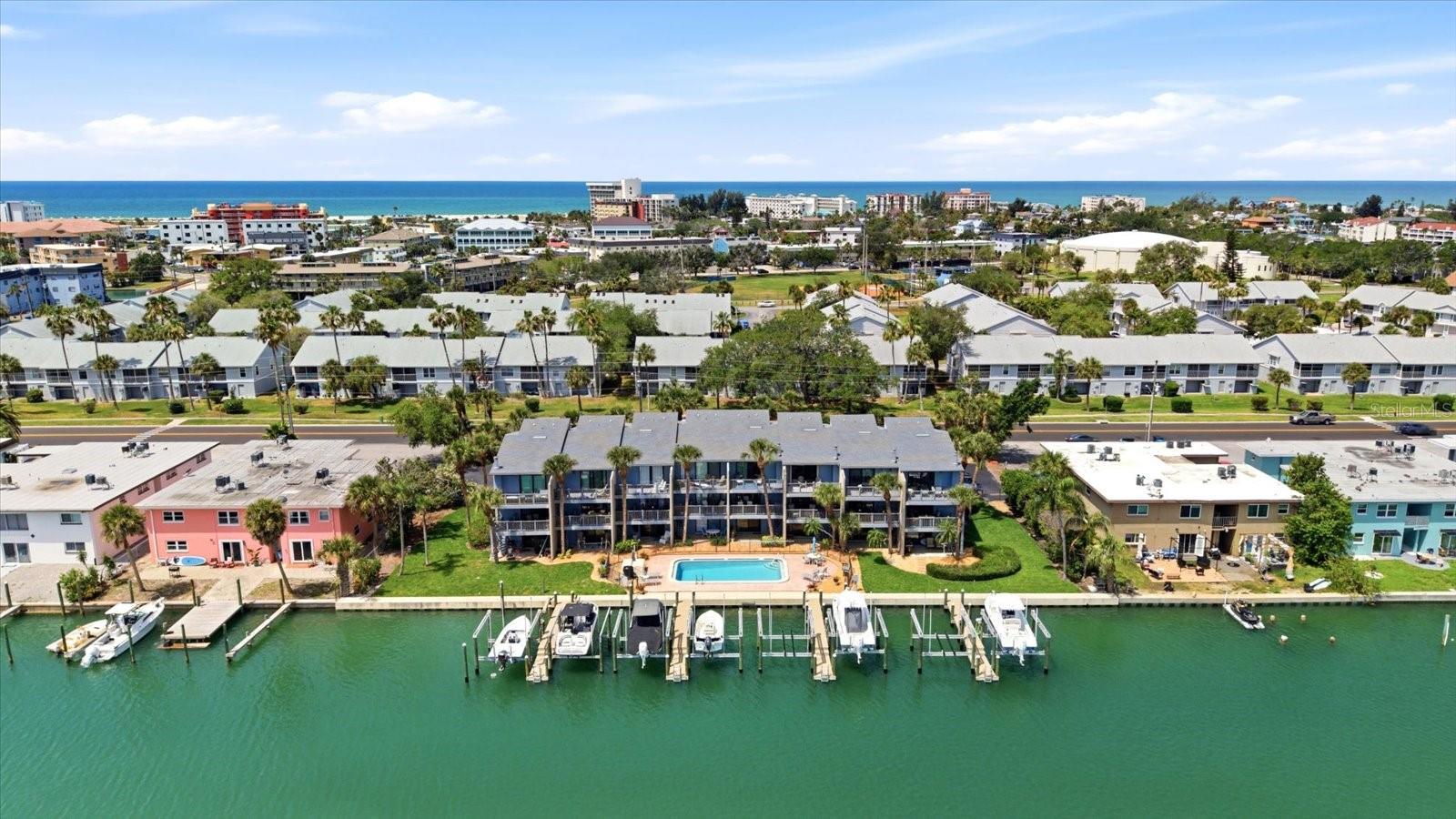 11835 3RD ST E, TREASURE ISLAND, FL, 33706