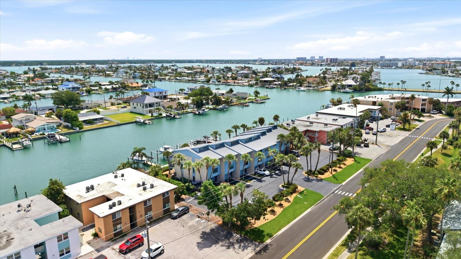 11835 3RD ST E, TREASURE ISLAND, FL, 33706