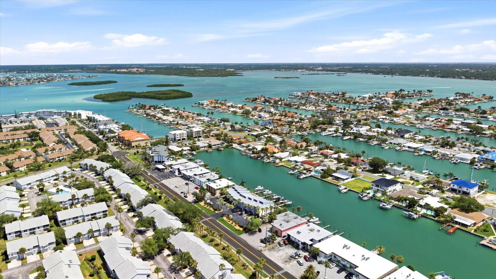 11835 3RD ST E, TREASURE ISLAND, FL, 33706