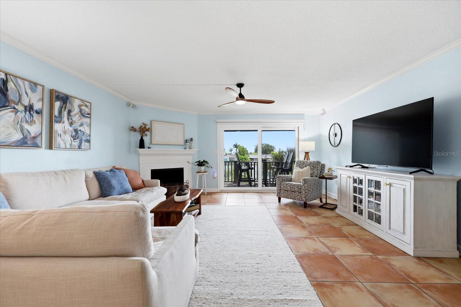 11835 3RD ST E, TREASURE ISLAND, FL, 33706