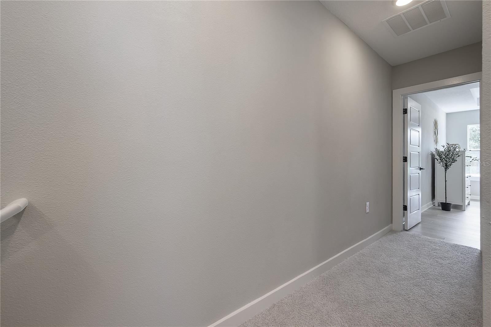 4402 W GRAY ST #1, TAMPA, FL, 33609