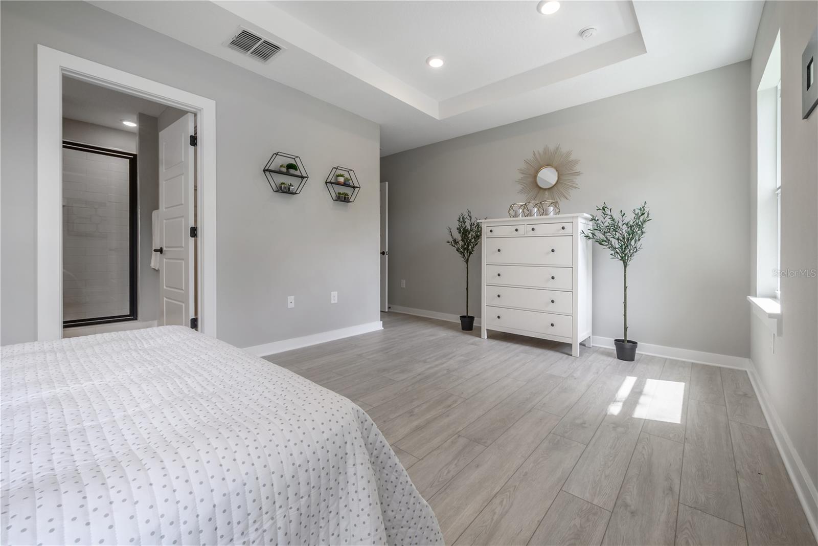 4402 W GRAY ST #1, TAMPA, FL, 33609