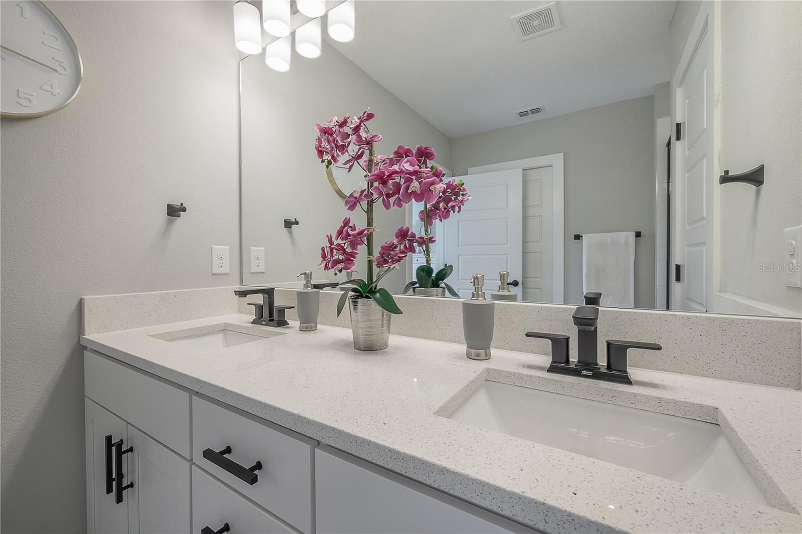 4402 W GRAY ST #1, TAMPA, FL, 33609