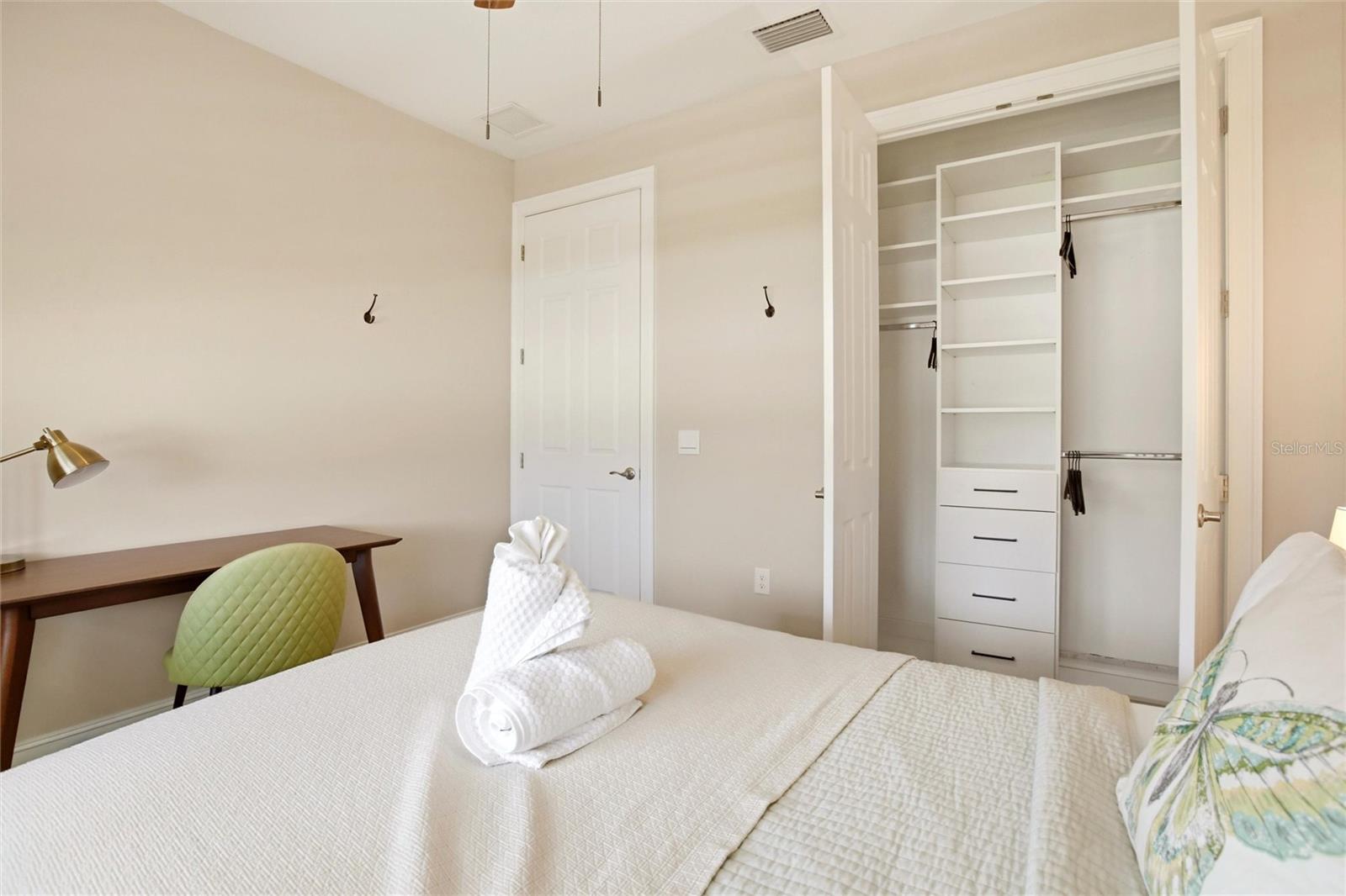 844 HEATHER LAKE AVE, CAPE CORAL, FL, 33993