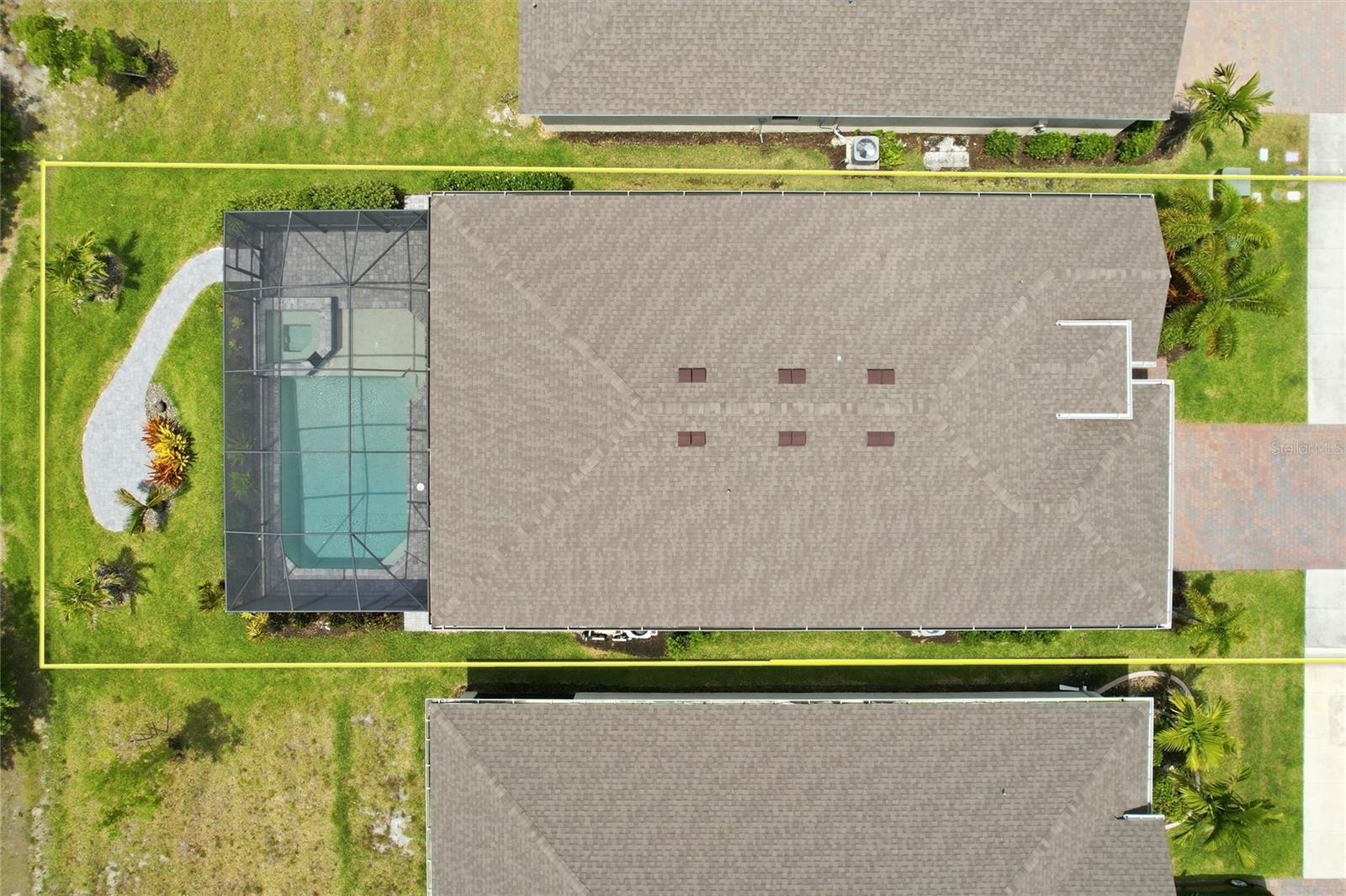 844 HEATHER LAKE AVE, CAPE CORAL, FL, 33993