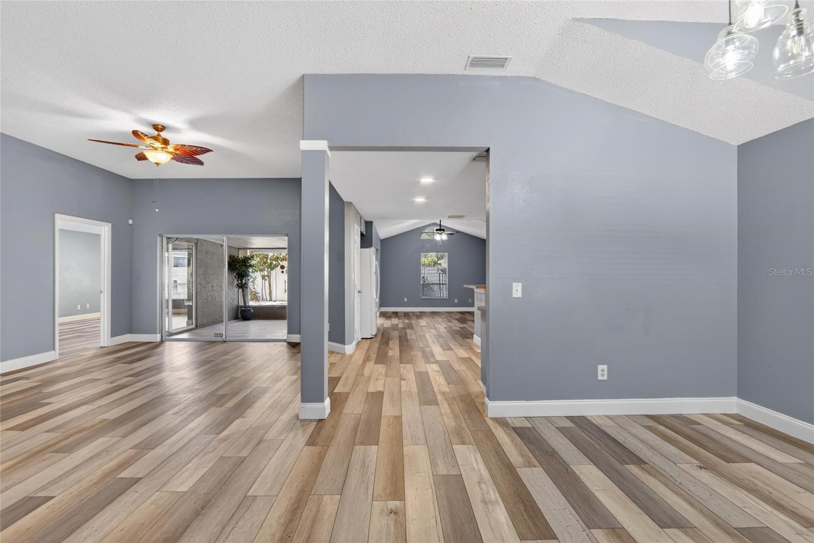 305 SAND RIDGE DR, VALRICO, FL, 33594