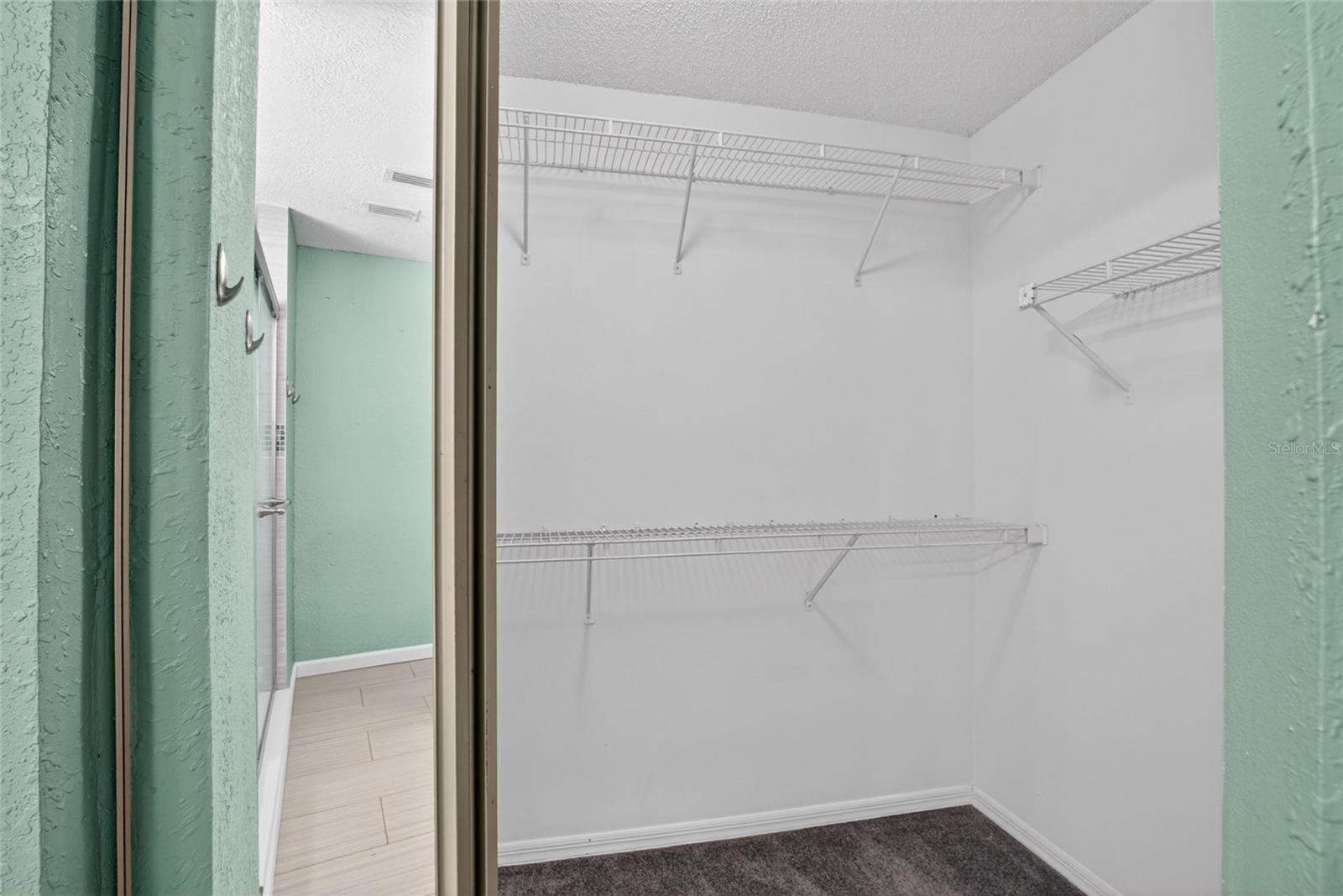 305 SAND RIDGE DR, VALRICO, FL, 33594